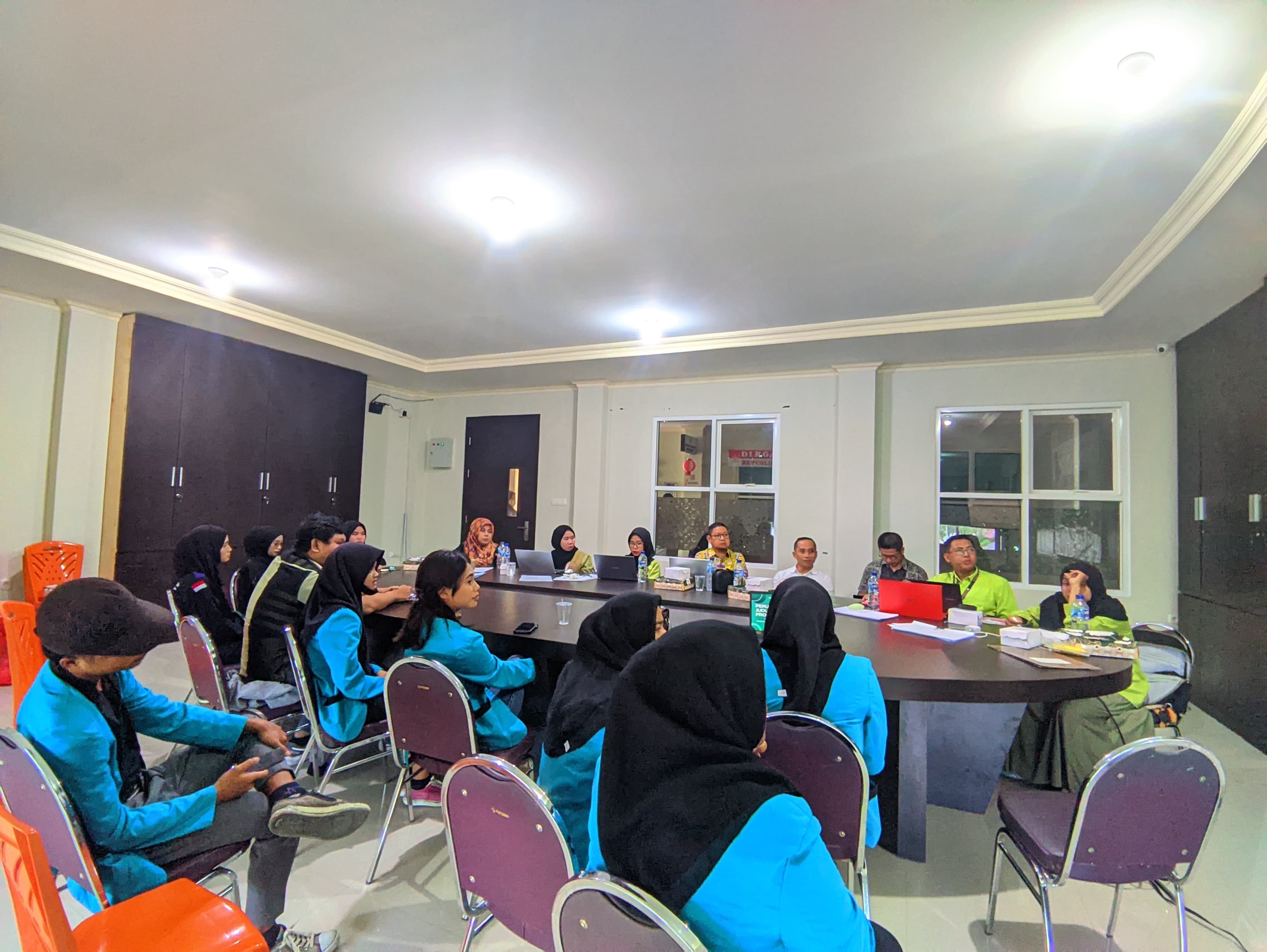 Mahasiswa S1 Teknologi Pendidikan Universitas Bina Mandiri Gelar Rembuk Judul Skripsi